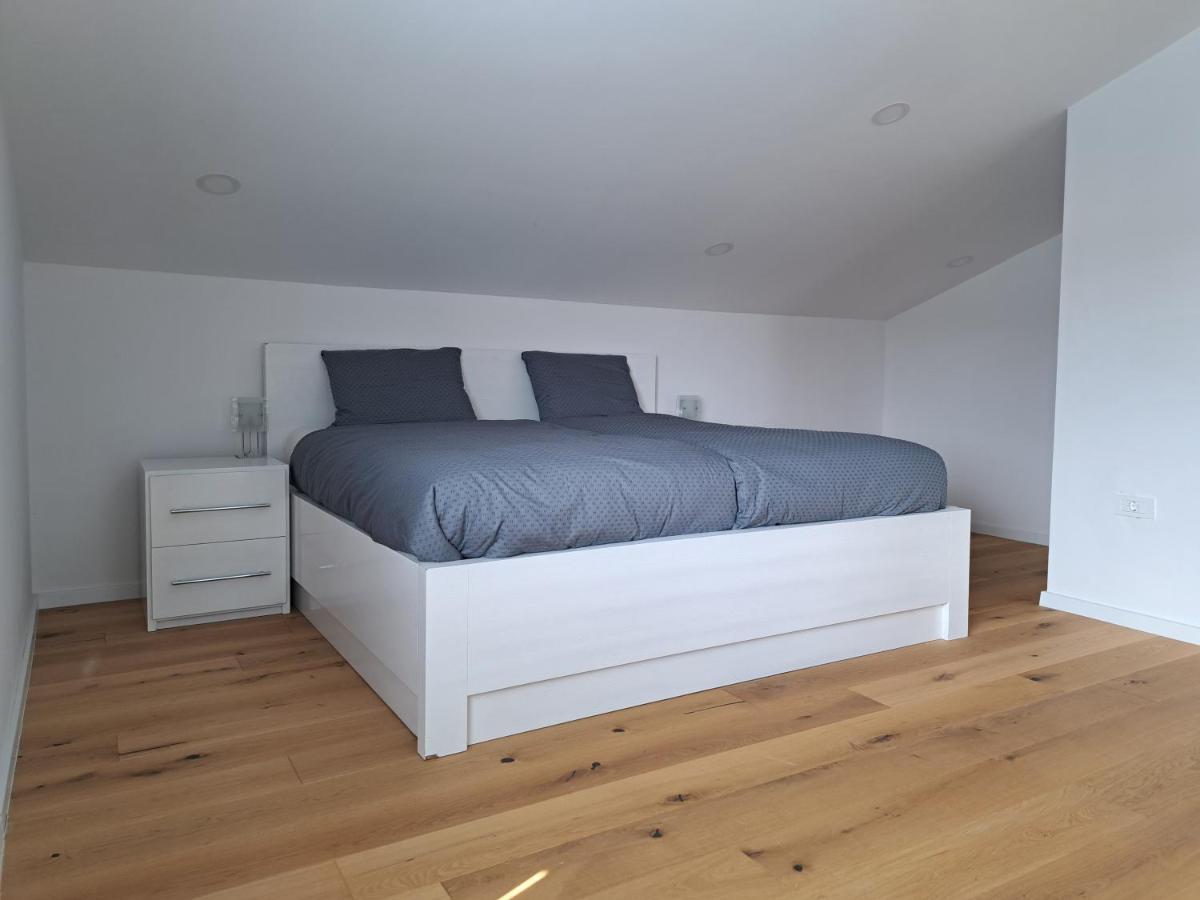 Ohana Apartment Ljubljana Bagian luar foto