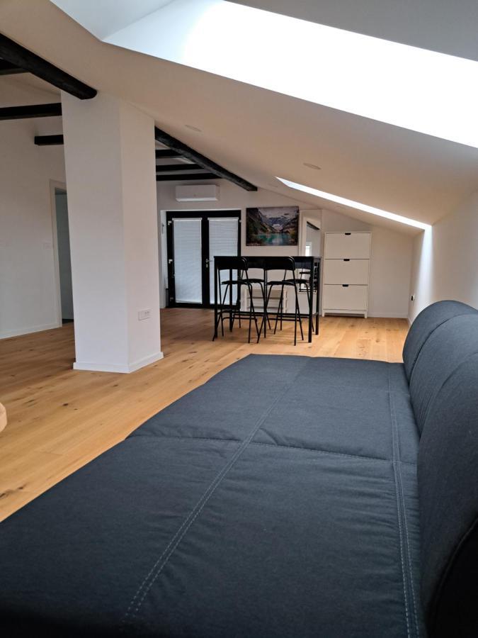 Ohana Apartment Ljubljana Bagian luar foto